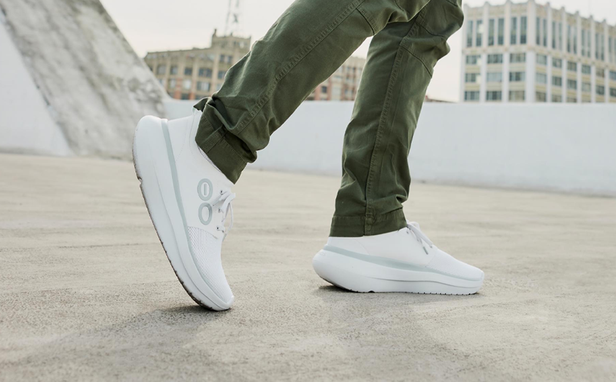 Men's OOmy Stride - White - Image 5